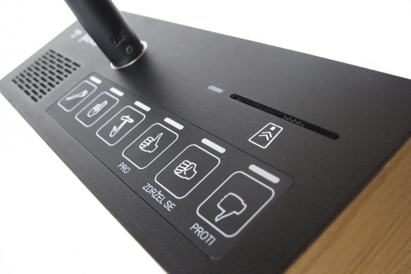  Menu - Hardware / Stolová konferenčná jednotka - foto