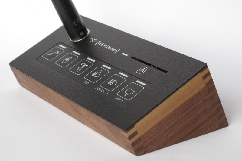 Stolová konferenčná jednotka / Úryvok - foto Stolová konferenčná jednotka / Úryvok - foto