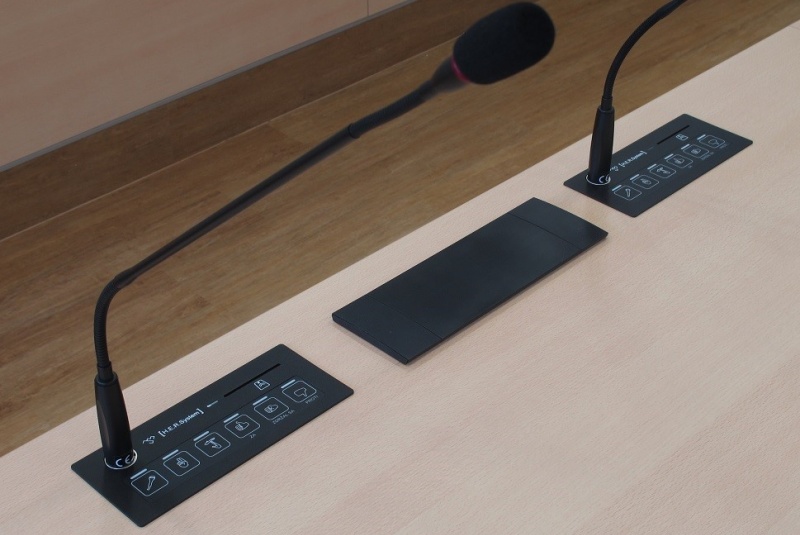 Zabudovaná konferenčná jednotka / Zabudovaná konferenčná jednotka - foto Zabudovaná konferenčná jednotka / Zabudovaná konferenčná jednotka - foto