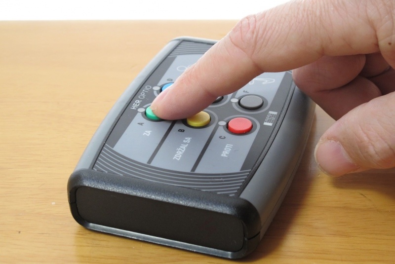 Optio hlasovacia jednotka / Optio hlasovacia jednotka - foto Optio hlasovacia jednotka / Optio hlasovacia jednotka - foto